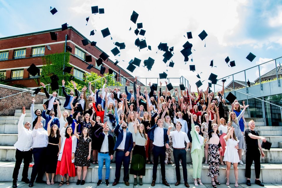 ark_alumni_hoedjes