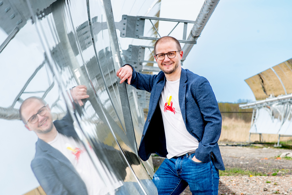 Prof. Dr. Bart Vermang1