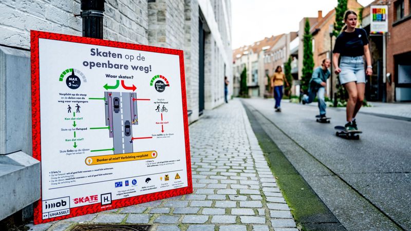 24 09 04 Persmoment Verkeersregels Voor Skaters 035
