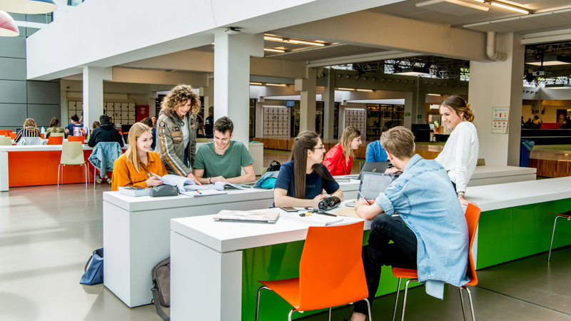 Gebouw D Agora Gang Studieplaatsen HR 29