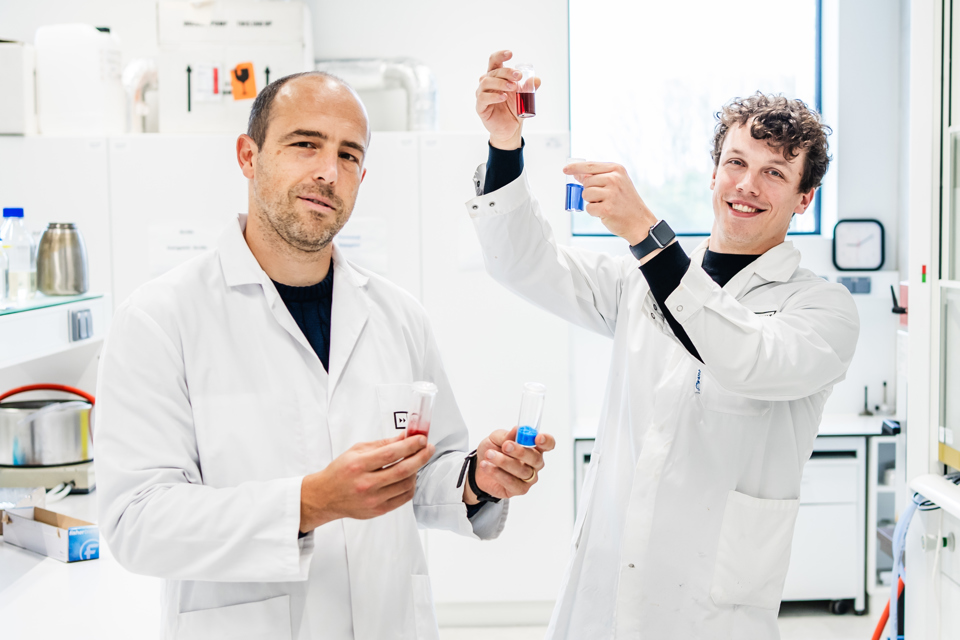Prof. Dr. Wouter Maes Dr. Jochen Vanderspikken