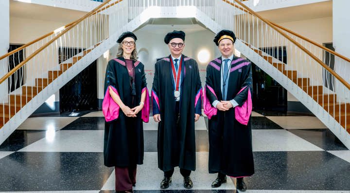26 04 22 Uitreiking Eredoctoraat Imec Luc Van Den Hove 062