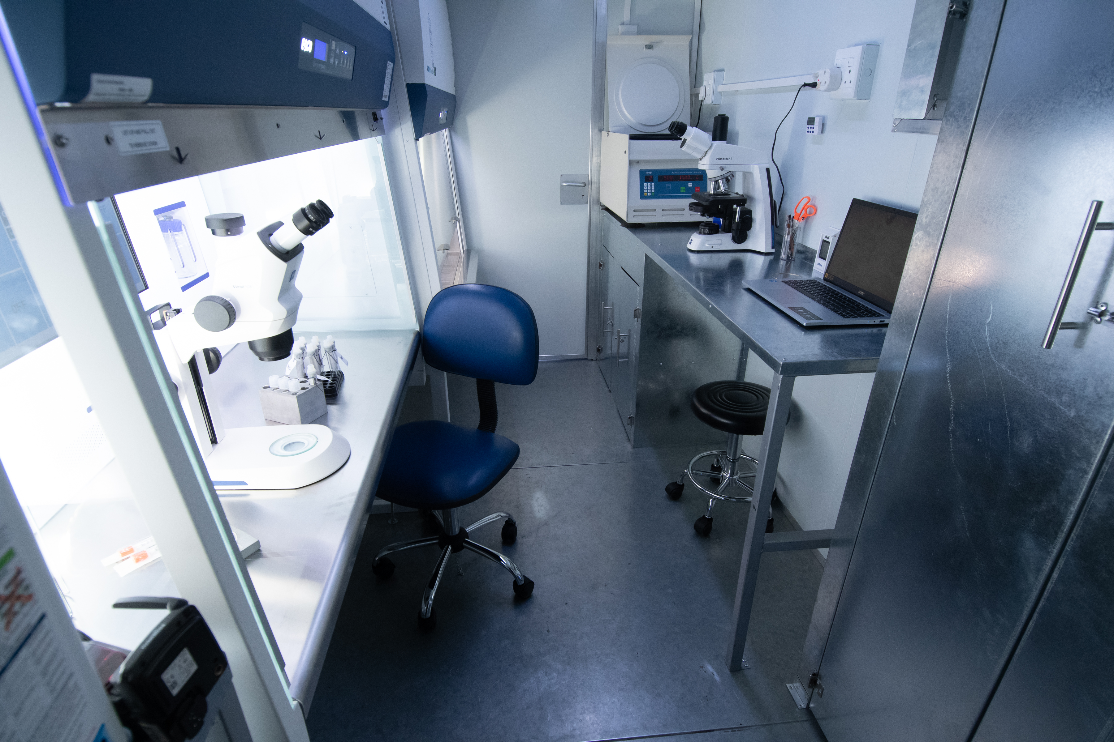 Photo Mobile IVF Unit (3)