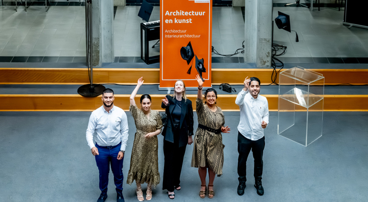 24 09 04 Proclamatie 2De Periode ARK 036 2