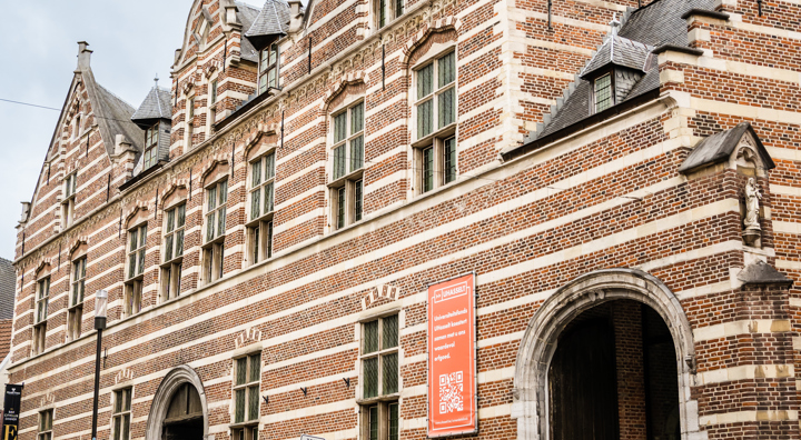 Refugiehuis Buitenkant
