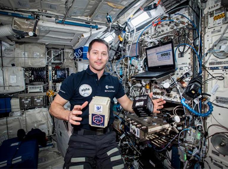 Oscar Cube ISS