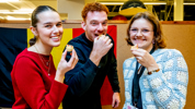 25 12 05 Wereldavond 016