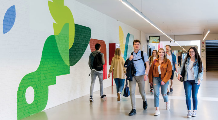 Gebouw D Agora Gang Studieplaatsen LR 15 (1)