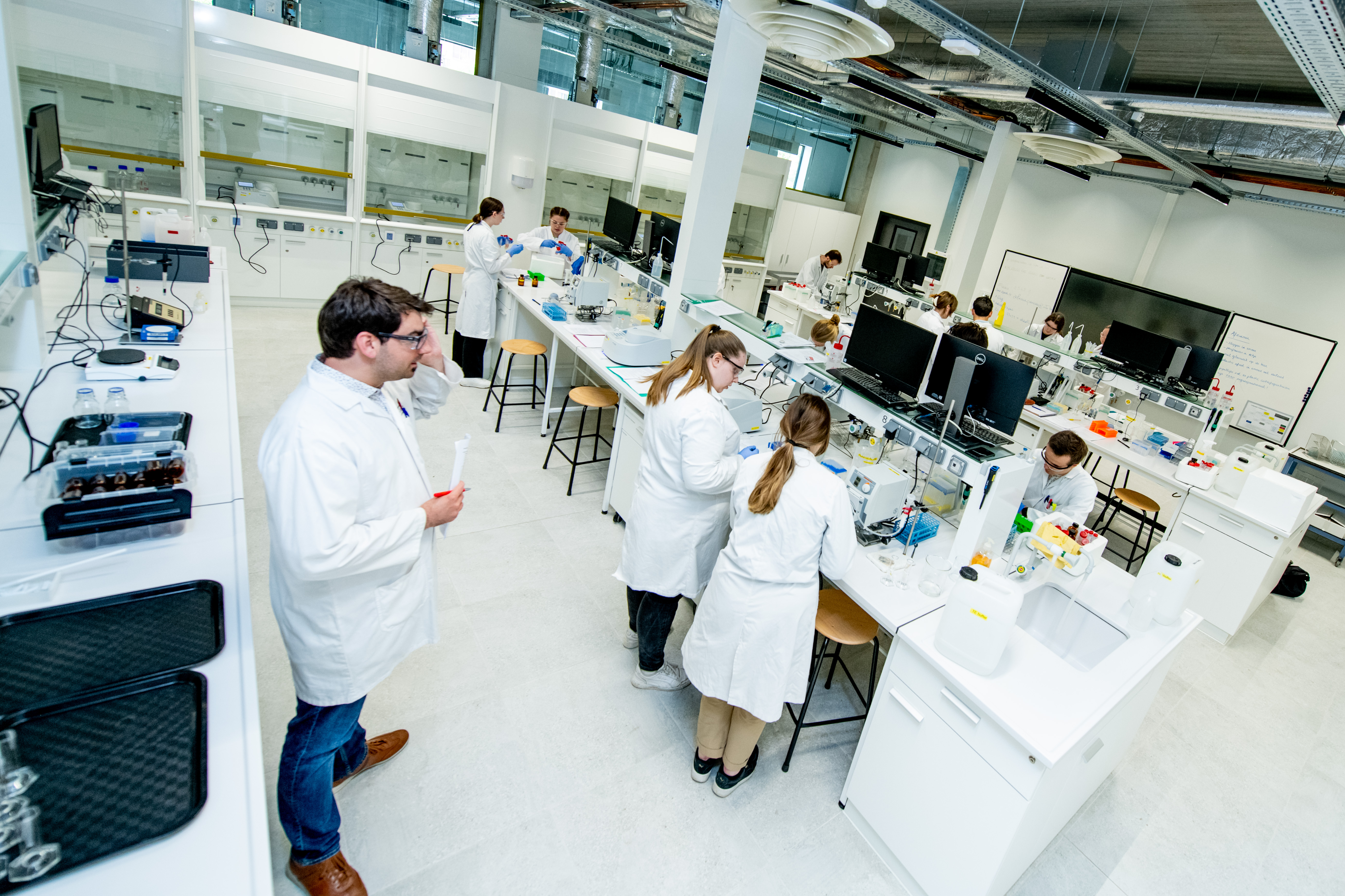 SHOOT Les Chemie LR 18