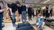 23 11 26 Dag Van De Wetenschap Bezoek Minister 080
