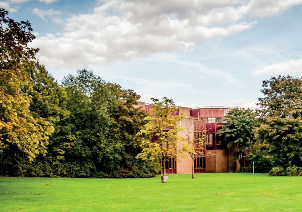 ark_Gebouw In Groen